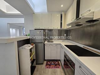 Central - 37, Peel Street 05
