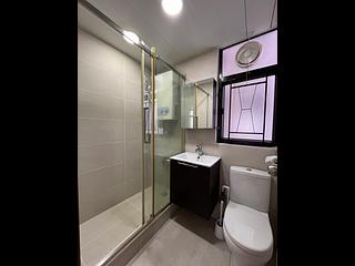 Sai Ying Pun - Western Garden Evergreen Tower (Block 1) 06