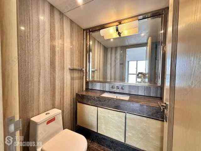 Fortress Hill - Harbour Glory Block 5 08
