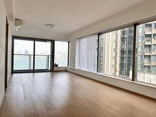 Fortress Hill - Harbour Glory Block 5 05