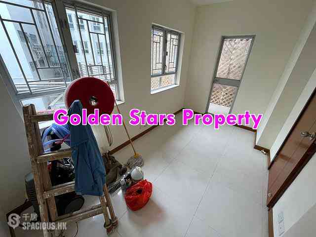 Sai Ying Pun - Tung Ming Court 07