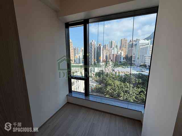 Shek Tong Tsui - Hillview Garden 02