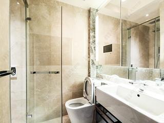 Wan Chai - The Avenue Phase 2 Block 2 04