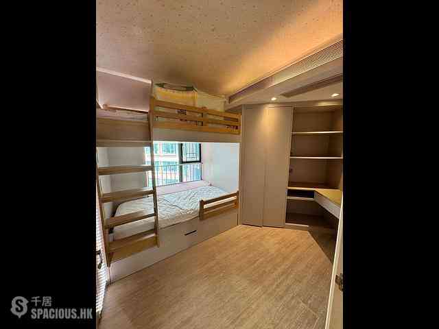 Tai Kok Tsui - Park Avenue Phase 1 Block 7 05