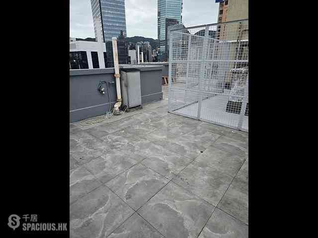 Causeway Bay - Lockhart House 09