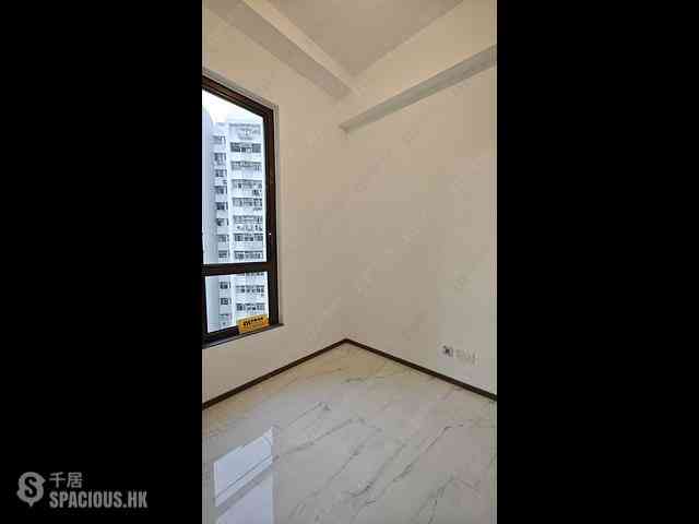 Wan Chai - One Wood Road 05