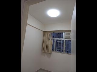 Kennedy Town - Luen Yau Apartments 03