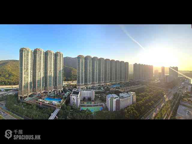 Tung Chung - The Visionary Tower 10 05
