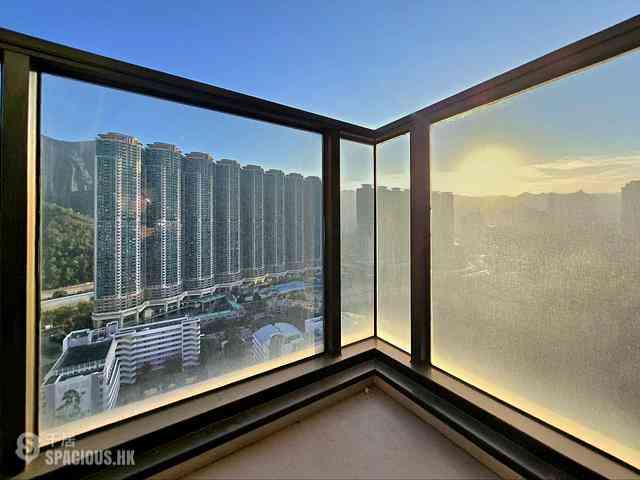 Tung Chung - The Visionary Tower 10 04