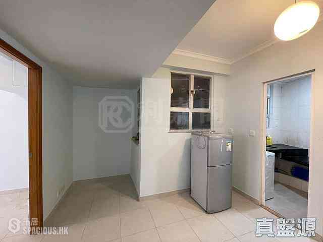 Quarry Bay - Wai Lee Building 03