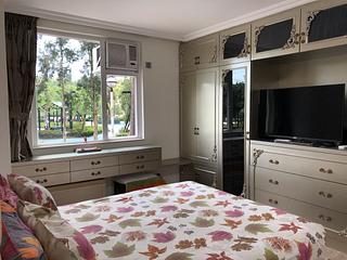 Lai Chi Kok - Mei Foo Sun Chuen Phase 8 06