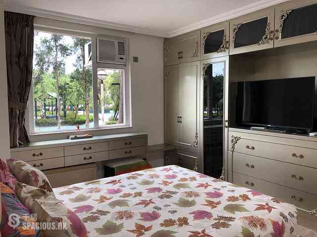 Lai Chi Kok - Mei Foo Sun Chuen Phase 8 06
