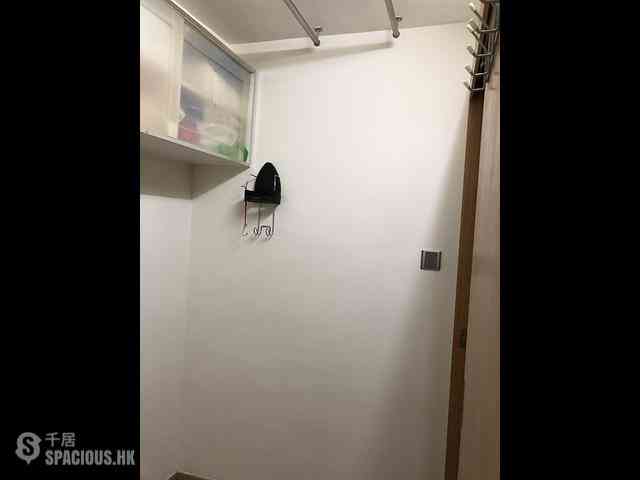 Lai Chi Kok - Mei Foo Sun Chuen Phase 8 11