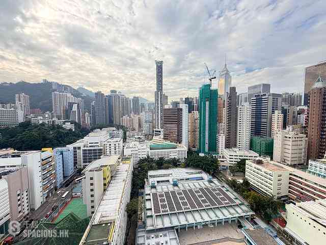 Wan Chai - Oi Kwan Court 13