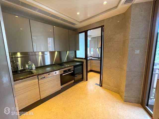 Kennedy Town - Cadogan 03