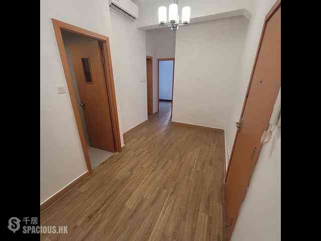 Mong Kok - 931, Canton Road 01