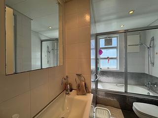 Pok Fu Lam - Scenic Villas 08