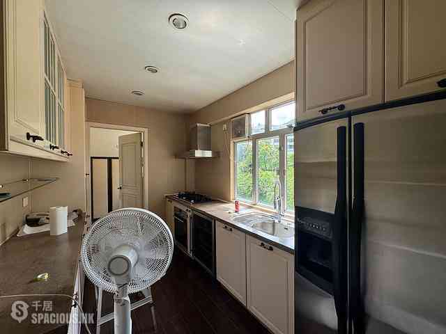Pok Fu Lam - Scenic Villas 11