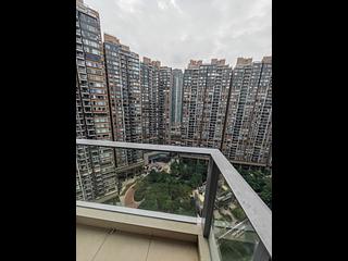 Tung Chung - Century Link Phase 2 Tower 1B 09