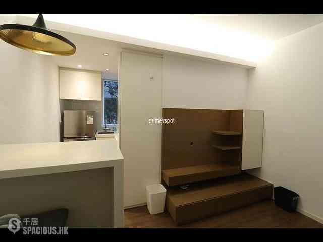 Wan Chai - Hoover Towers Block 1 02