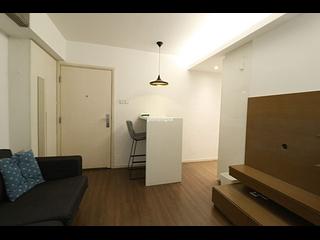 Wan Chai - Hoover Towers Block 1 03