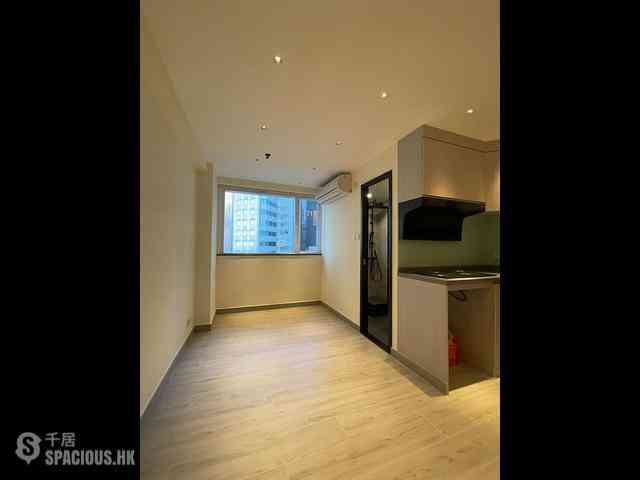 Sheung Wan - Des Voeux Building 02