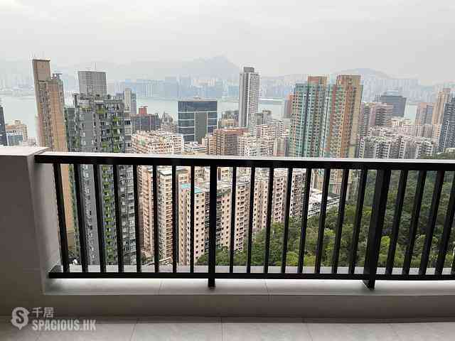Braemar Hill - Summit Court Block B 01