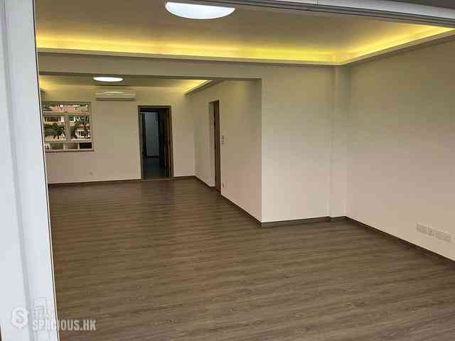 Braemar Hill - Summit Court Block B 05