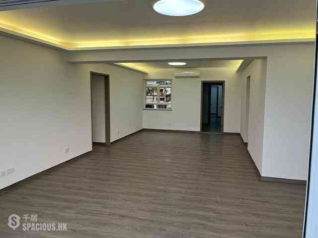 Braemar Hill - Summit Court Block B 06