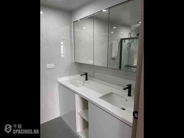 Braemar Hill - Summit Court Block B 16