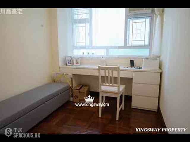 Mid Levels Central - Sung Tak Mansion 05