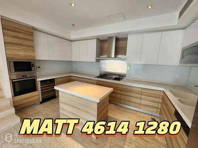 Chung Hom Kok - Magnolia (The Crown Villas) 16