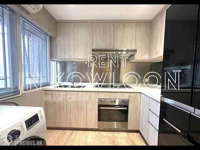 Beacon Hill - Boland Court 04