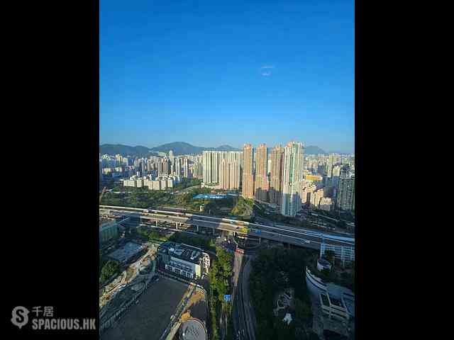 Tai Kok Tsui - The Long Beach 05