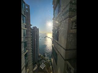 Tai Kok Tsui - The Long Beach 10