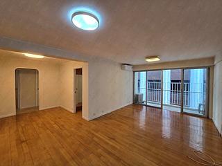Wan Chai - Phoenix Court Block 2 04