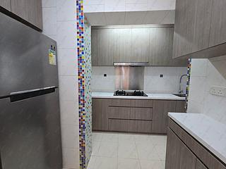 Wan Chai - Phoenix Court Block 2 05