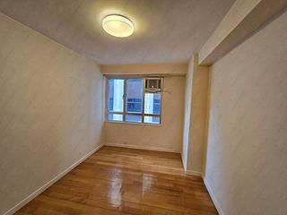 Wan Chai - Phoenix Court Block 2 06