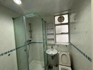 Wan Chai - Phoenix Court Block 2 11