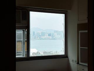 Wan Chai - Tonnochy Towers 03