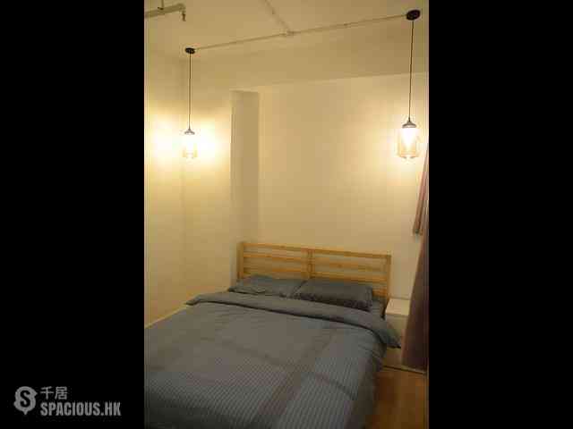 Sai Ying Pun - Tin Hing Building 06