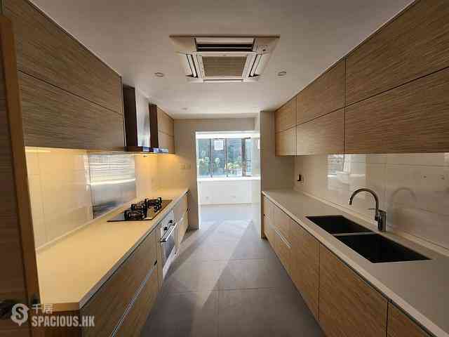 Mid Levels Central - Estoril Court Block 1 06