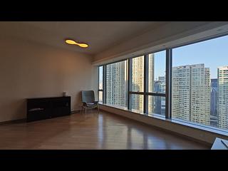 West Kowloon - The Cullinan (Tower 21 Zone 5 Star Sky) 02