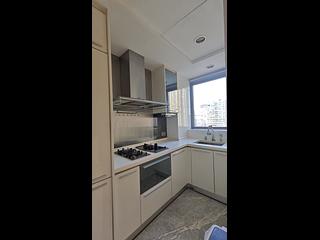 West Kowloon - The Cullinan (Tower 21 Zone 5 Star Sky) 07