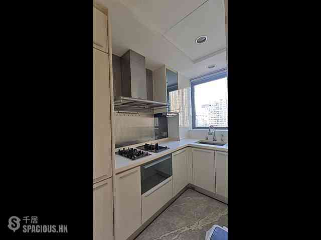 West Kowloon - The Cullinan (Tower 21 Zone 5 Star Sky) 07