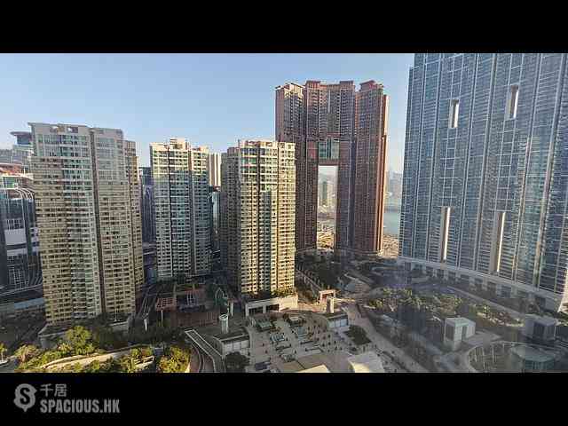 West Kowloon - The Cullinan (Tower 21 Zone 5 Star Sky) 16