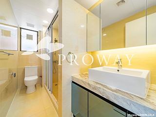 Chung Hom Kok - Coral Villas 09