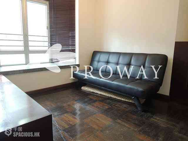 Quarry Bay - Royal Terrace 01