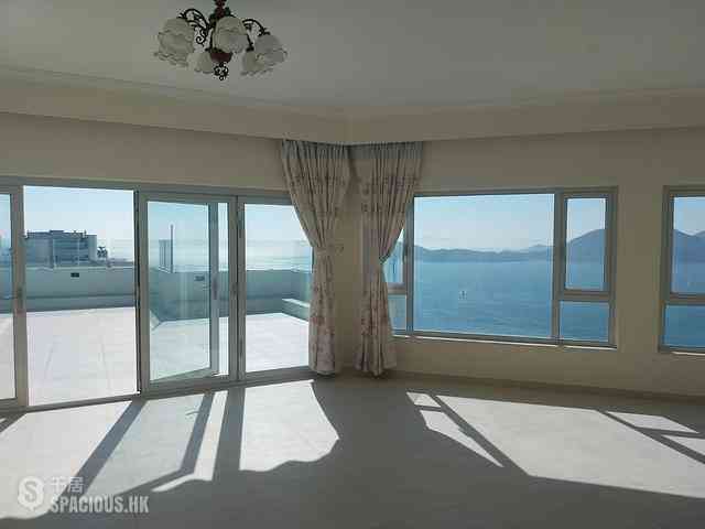 Ap Lei Chau - South Horizons Phase 2 Yee Ngar Court (Block 9) 01
