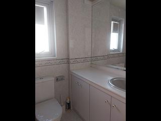 Ap Lei Chau - South Horizons Phase 2 Yee Ngar Court (Block 9) 05